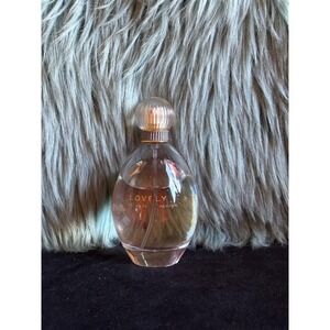Sarah Jessica Parker LOVELY Perfume 3.4 oz bottle 90% Full Discontinued